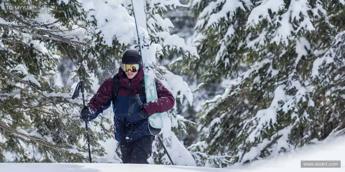 🎉 弹幕、解说、回放，直播乐趣不止于观看！